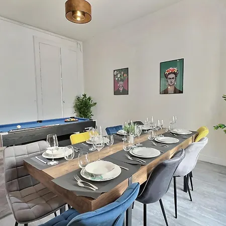 Cozy Appart* Standing * Hyper Centre * Billard Apartment Angers